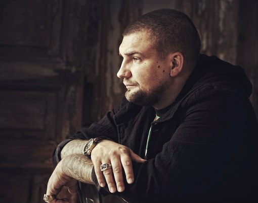 Если бы (scratch Dj Mixoid)новый альбом басты и гуфа можно скачать тут http://maxiload.ru/file/6a8b51988b - Баста / Гуф