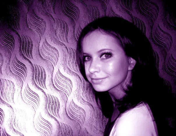 Твои пластинки слушала я, и в каждой находила себя. Зачем остановила меня? Ева, я ЛЮБИЛА ТЕБЯ! - Винтаж